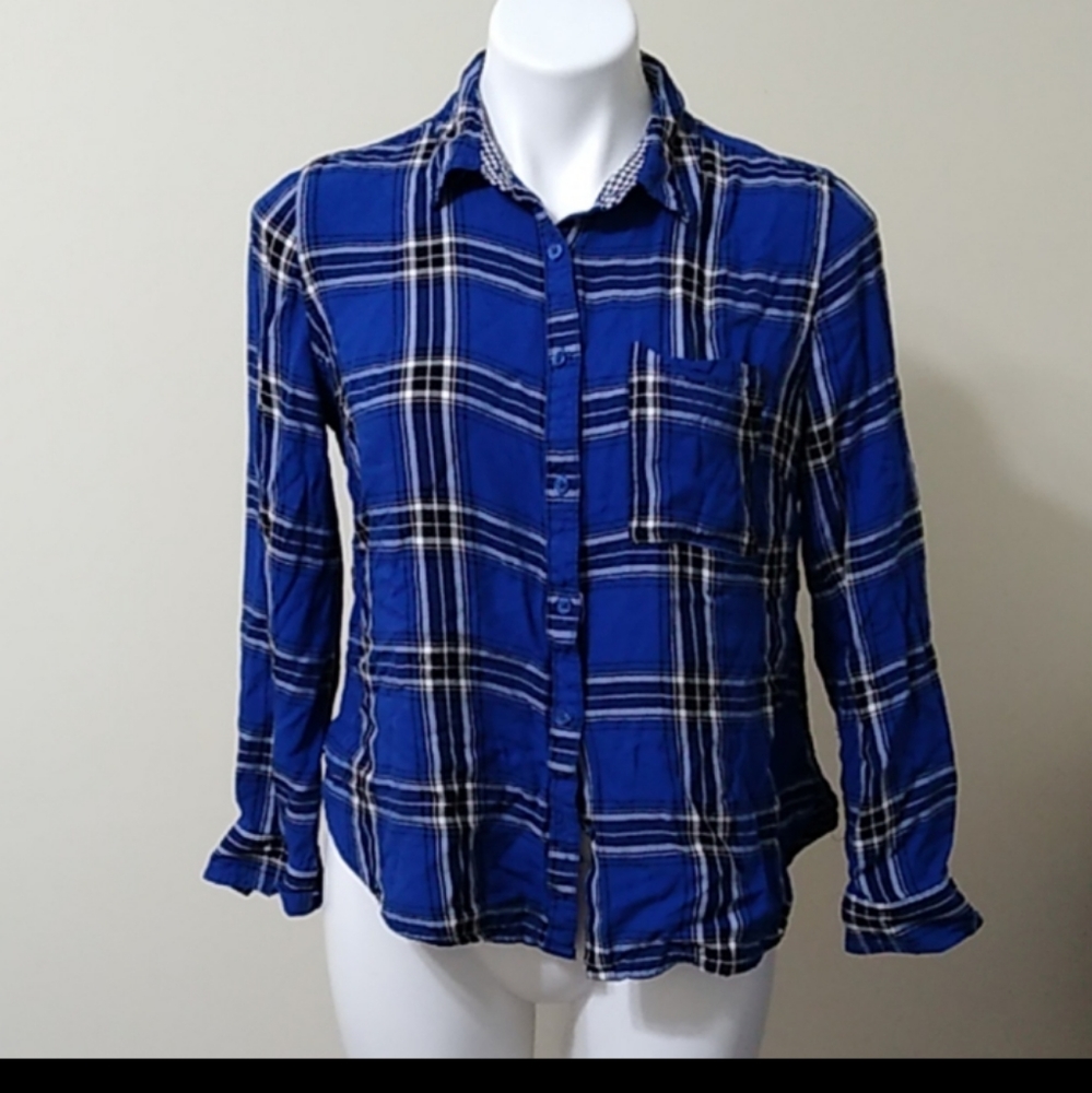 Como Vintage blue flannel blouse size medium